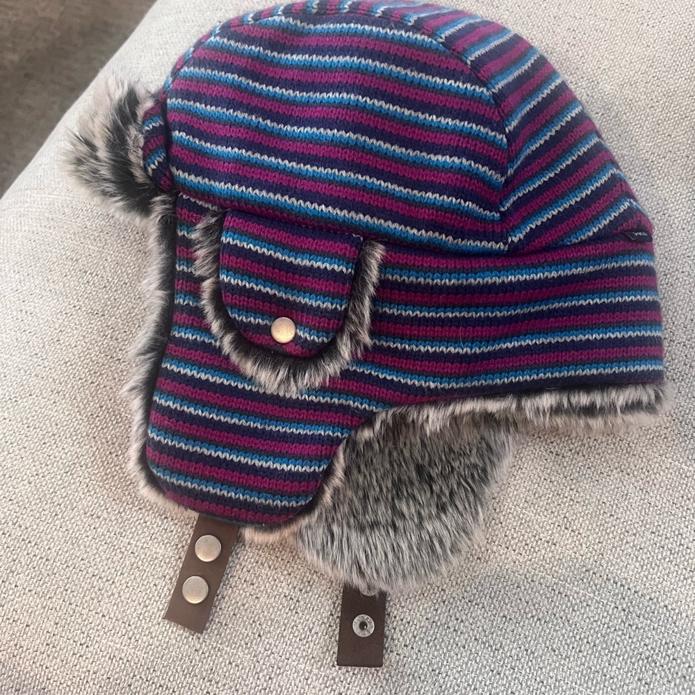 Striped Winter Hat with Faux Fur